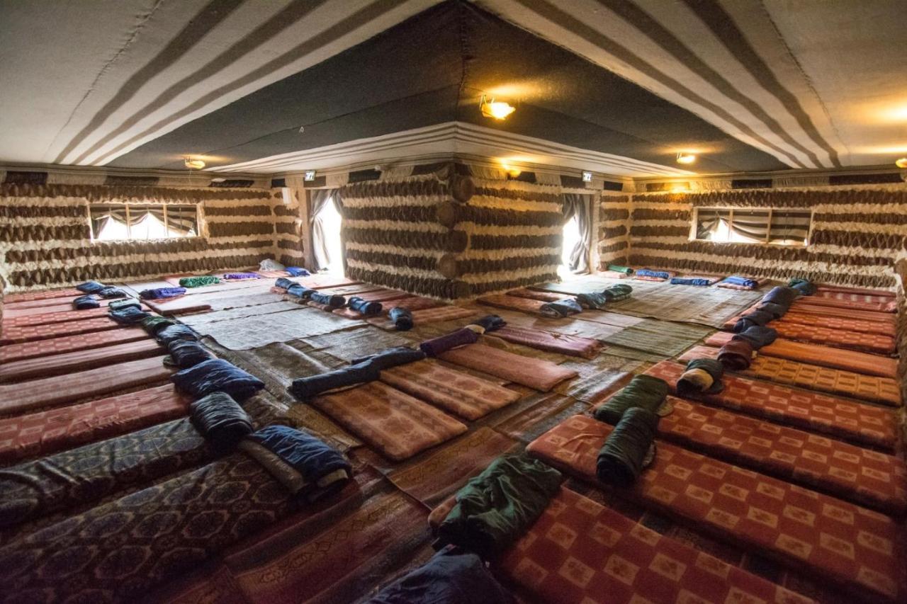 Kfar Hanokdim - Glamping & Camping Арад Екстер'єр фото