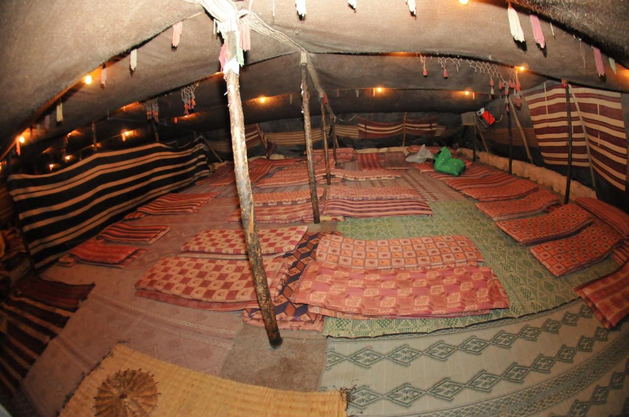 Kfar Hanokdim - Glamping & Camping Арад Екстер'єр фото