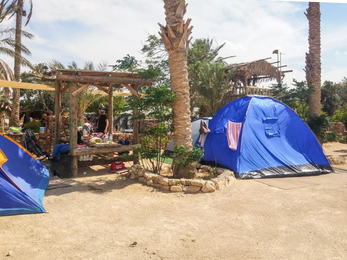 Kfar Hanokdim - Glamping & Camping Арад Екстер'єр фото