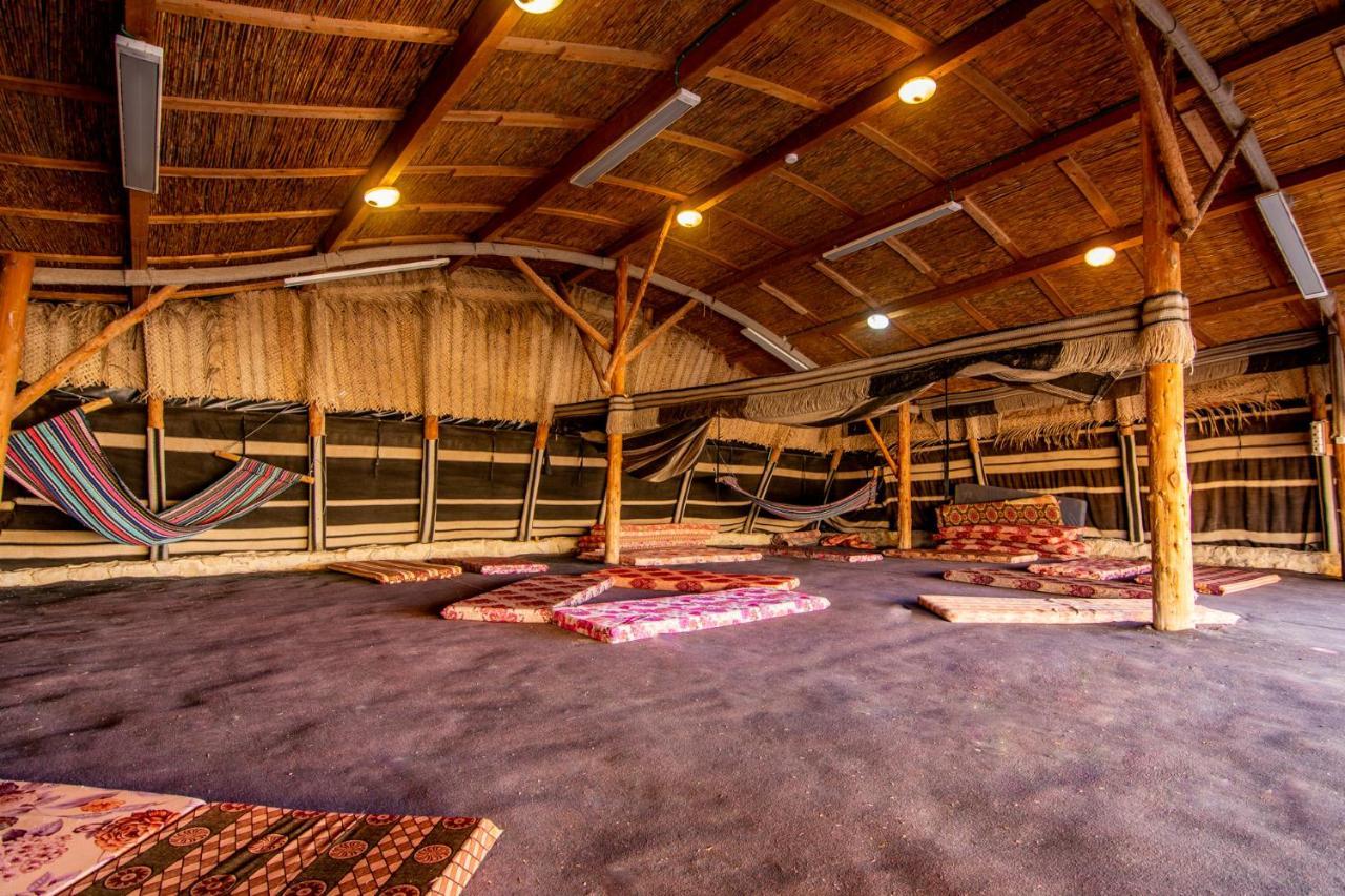 Kfar Hanokdim - Glamping & Camping Арад Екстер'єр фото